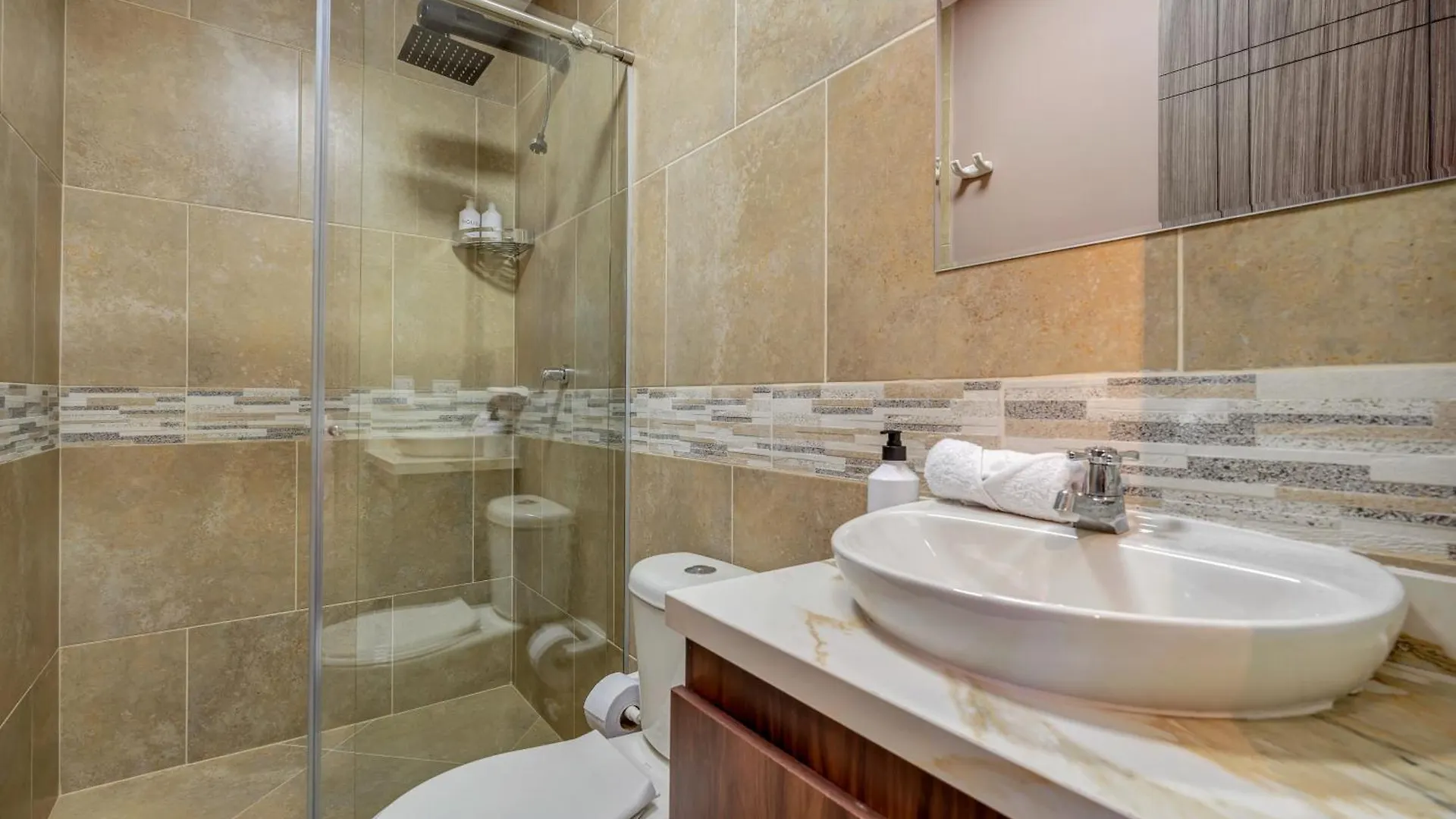 Apartamento The H Hub By Housy Host Medellín 0*,  Colombia