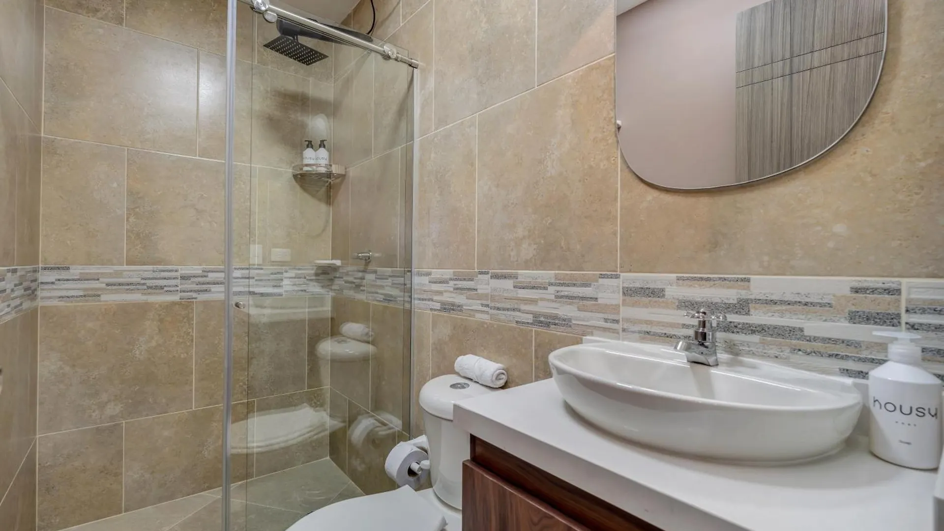 Apartamento The H Hub By Housy Host Medellín 0*,  Colombia