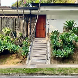 With Jacuzzi In El Poblado By Wynwood House Apartamento