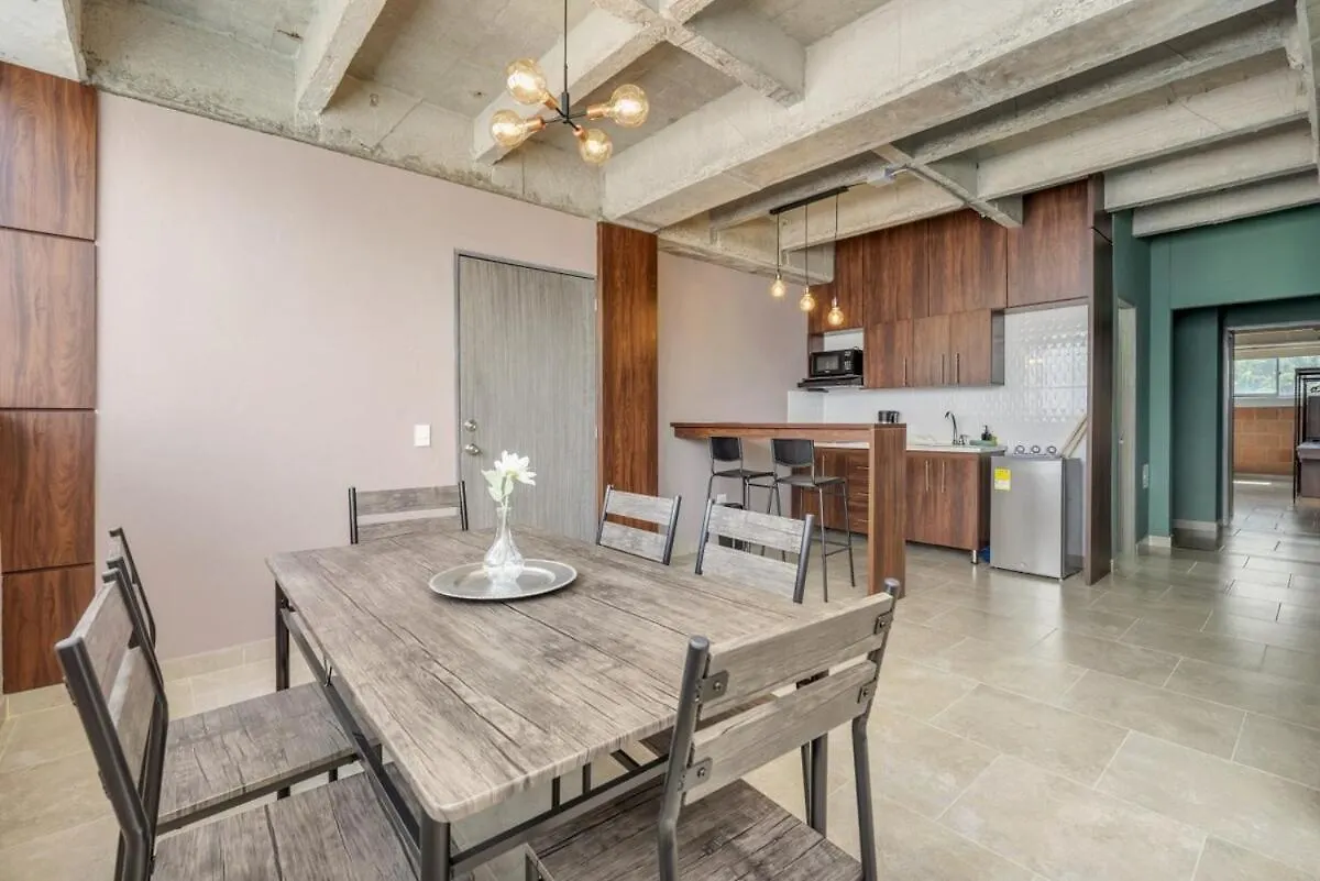 The H Hub By Housy Host Apartment Medellin