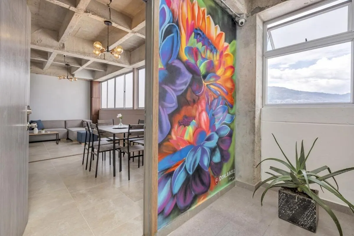 The H Hub By Housy Host Apartment Medellin